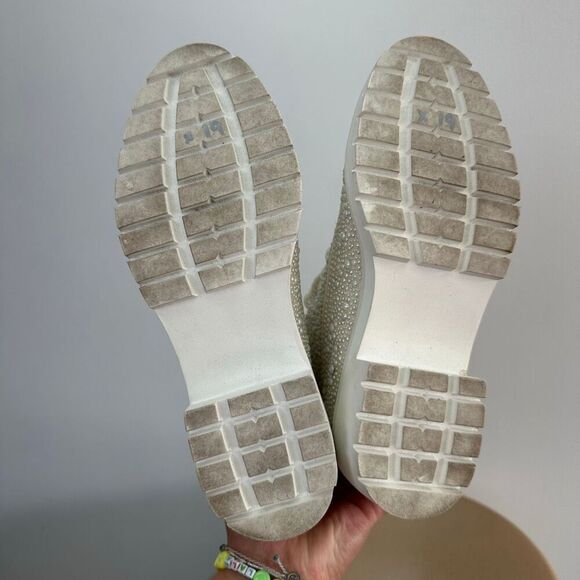 Betsey Johnson Women’s White Pearl Rhinestone Lace Up Hudson Combat Boot - Picture 7 of 9